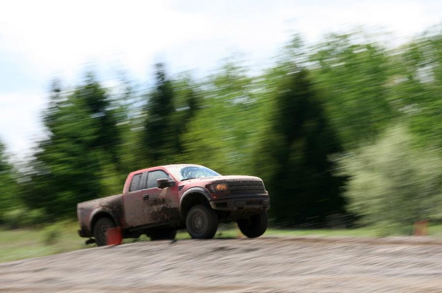  Ford F-150 SVT Raptor 2010 года  (фото 230 из 295)
